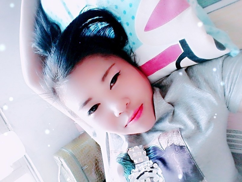 喵喵唱歌就跑调的主播海报