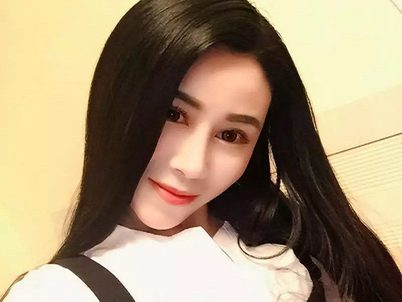 👈蓉儿👉的主播海报