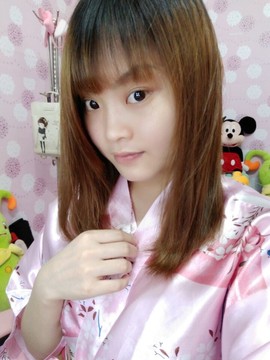 虞姬小妞~素颜新主播主播照片