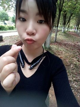 ぅ语蝶主播照片
