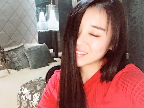 baby什么都不要海报