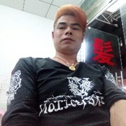爱她，我不敢相信你的头像