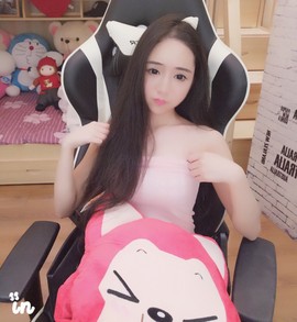 小小凡🎤（8点播）主播照片