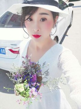 AIじ爱可儿主播照片