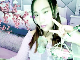 兰兰，努力升级主播照片