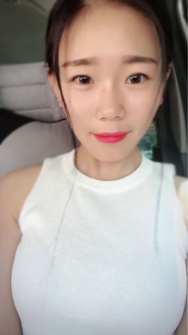 莹小喵❤小笨蛋求关注主播照片