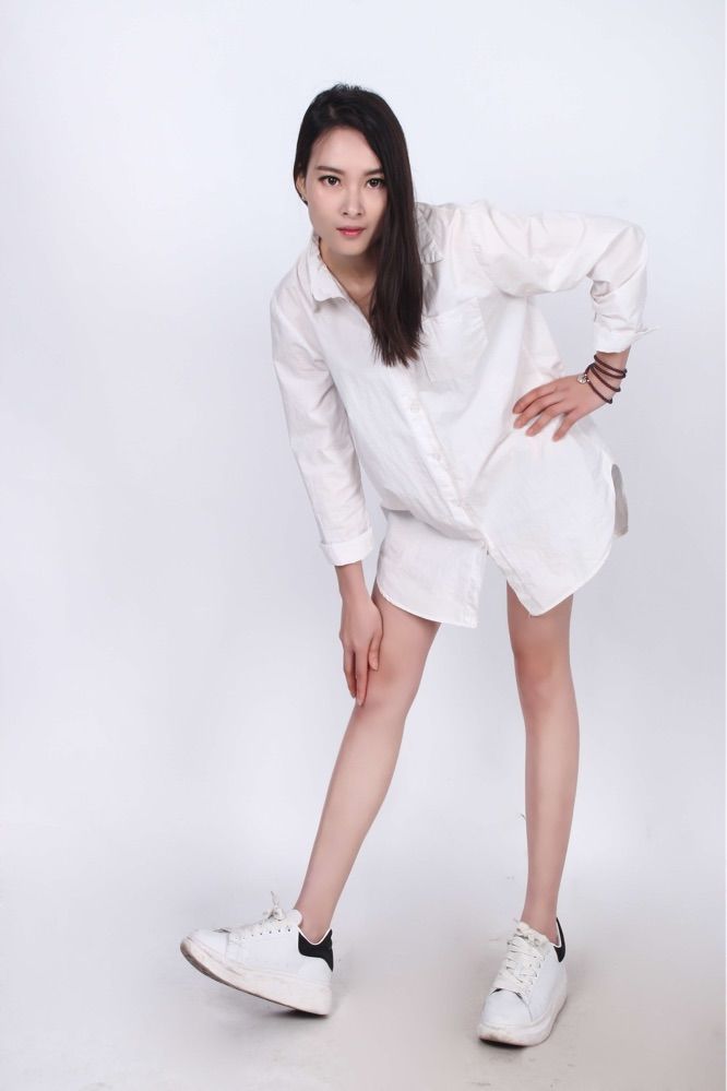 學(xué)渣蘇小蠻的主播照片