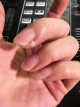DJ21225主播照片