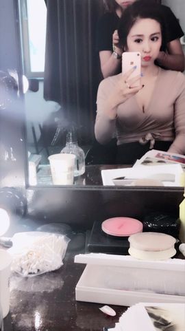 魅丽晴儿主播照片