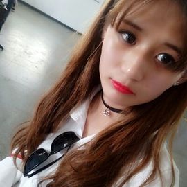 双胞胎妹妹双主播照片