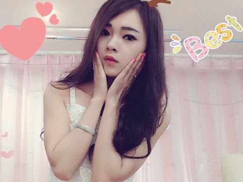 可可酱baby海报