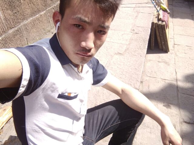 横行霸道总裁的主播照片