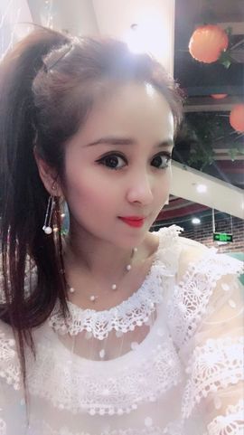 魅丽晴儿主播照片