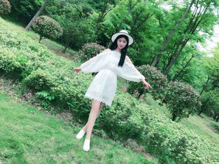 [100^O^]主播照片