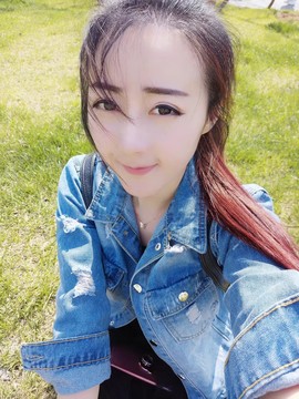 谢小娜、主播照片