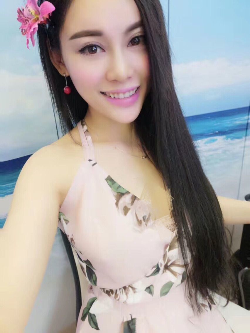 风中的风铃的图片