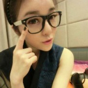 阳光里的色美妆（商