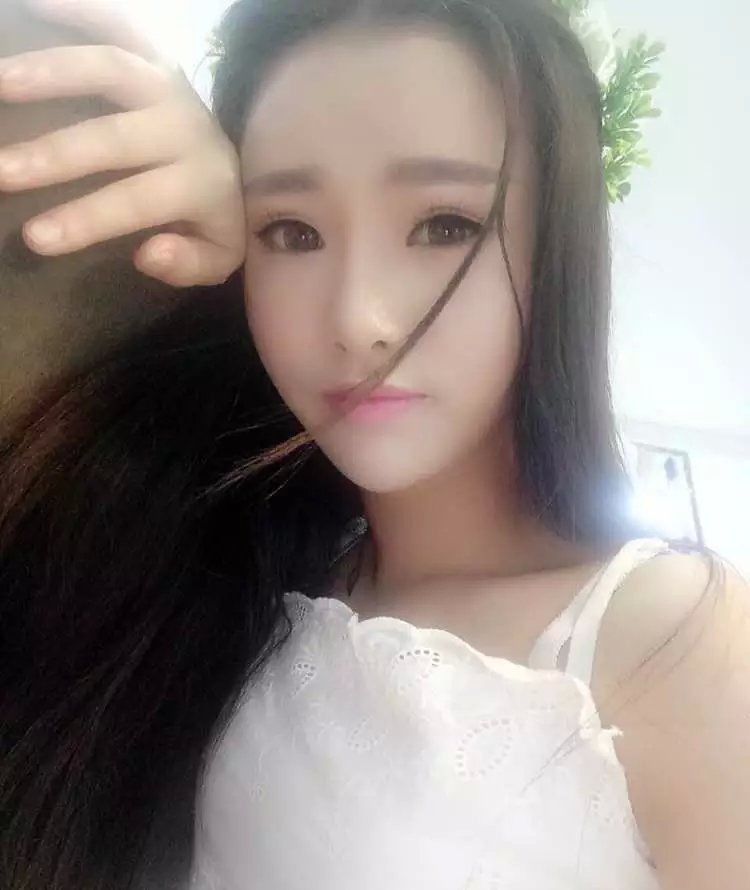 风中的风铃的图片