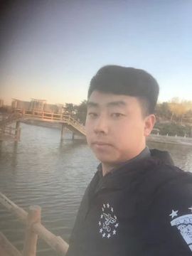 别惹我我脑子有坑主播照片