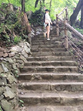 ╰︶￣维维。主播照片