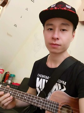 钢琴弹唱~小俊主播照片