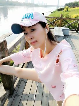 清馨单身az主播照片