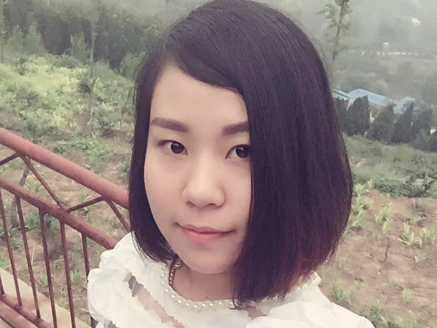 ～晓晓～海报