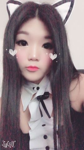 美美小公举回来了主播照片