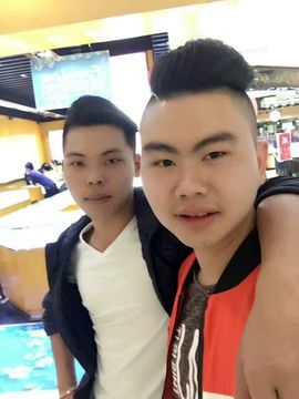 航仔*n主播照片