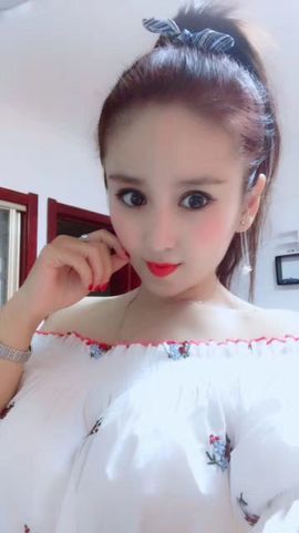 魅丽晴儿主播照片