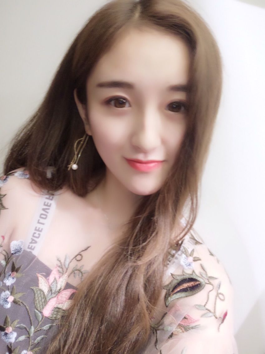 美美的悦悦主播照片