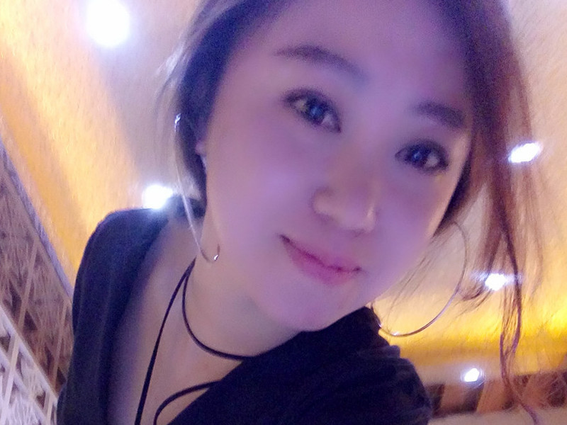 心静安然y的主播海报