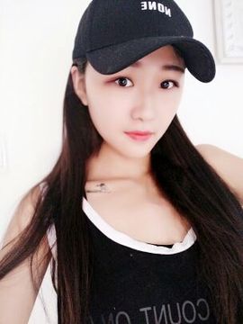 小懒懒~主播照片