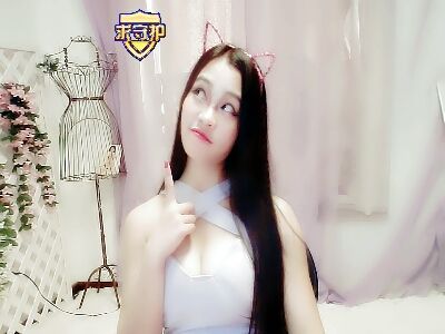就是丫丫呀的主播照片