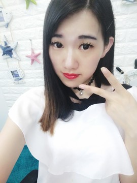 雅雅很哇塞！主播照片