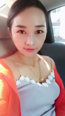 💋小虎牙🍉主播照片