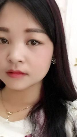 蚀骨💋冷美人主播照片