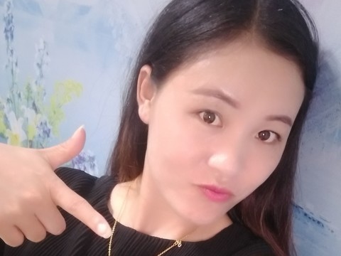 ★快乐★唐唐海报