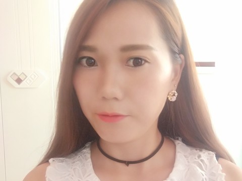 乖乖女娜娜海报