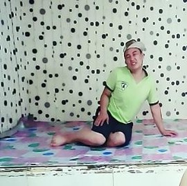 彪子✺小存折主播照片