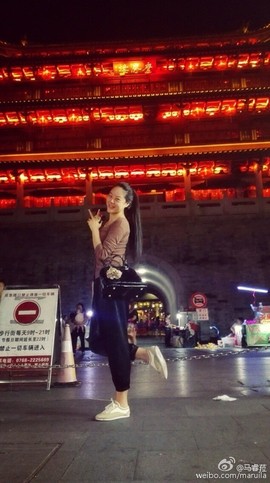 叶子和马睿菈主播照片