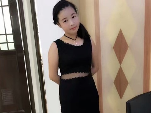 小布丁儿👧海报