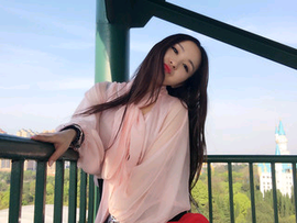 爱國主義主播照片