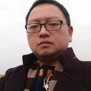 军哥yih海报