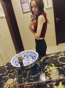 可达。主播照片