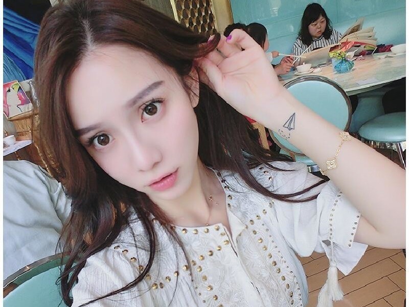 可愛的二毛的主播海報