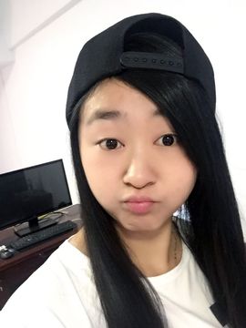 晗花似锦主播照片