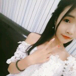 腻默默的主播照片