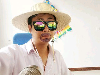 ，寧靜致遠的主播照片