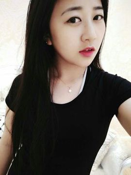 糖💋豆主播照片